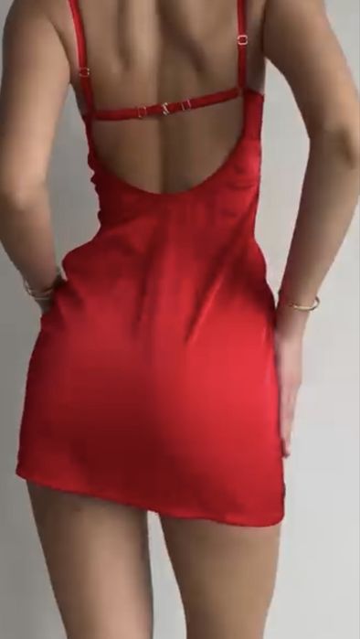 Червона Сорочка з мереживом (білизна)