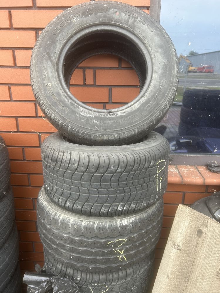 Opony 225/55r12C