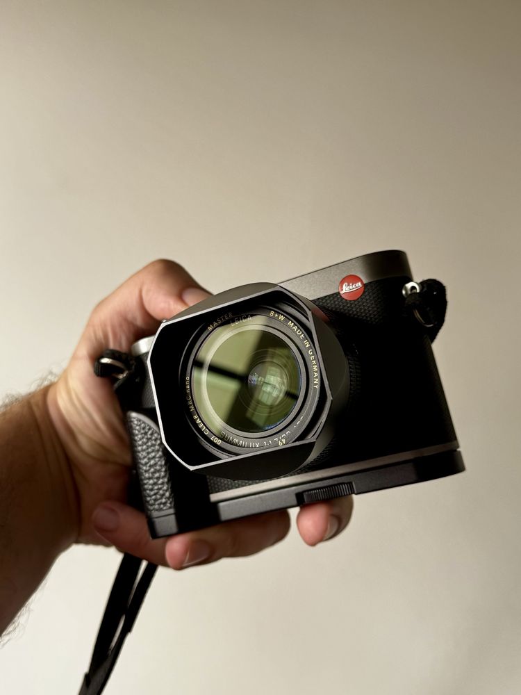 Leica Q (Typ 116) Titanium Grey Edition