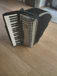 Akordeon Hohner ATLANTIC IV  De luxe  120 basów 4 chóry,stan  IDEALNY