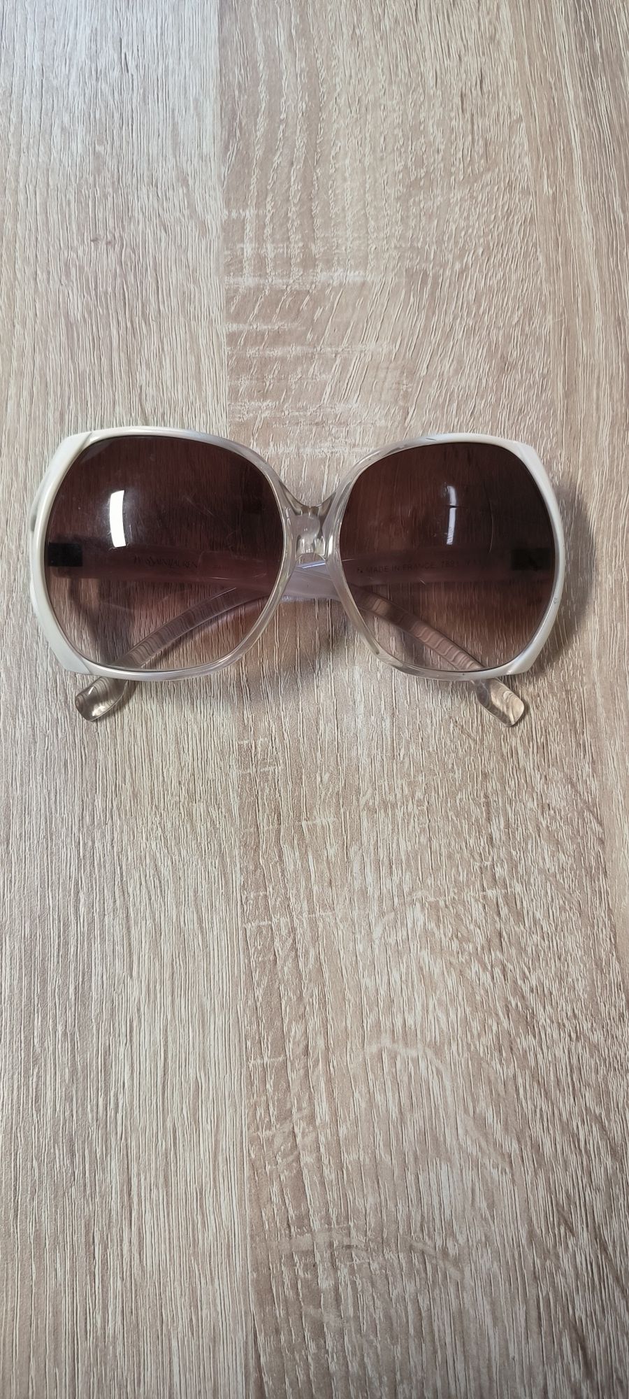 Óculos Yves Saint Laurent