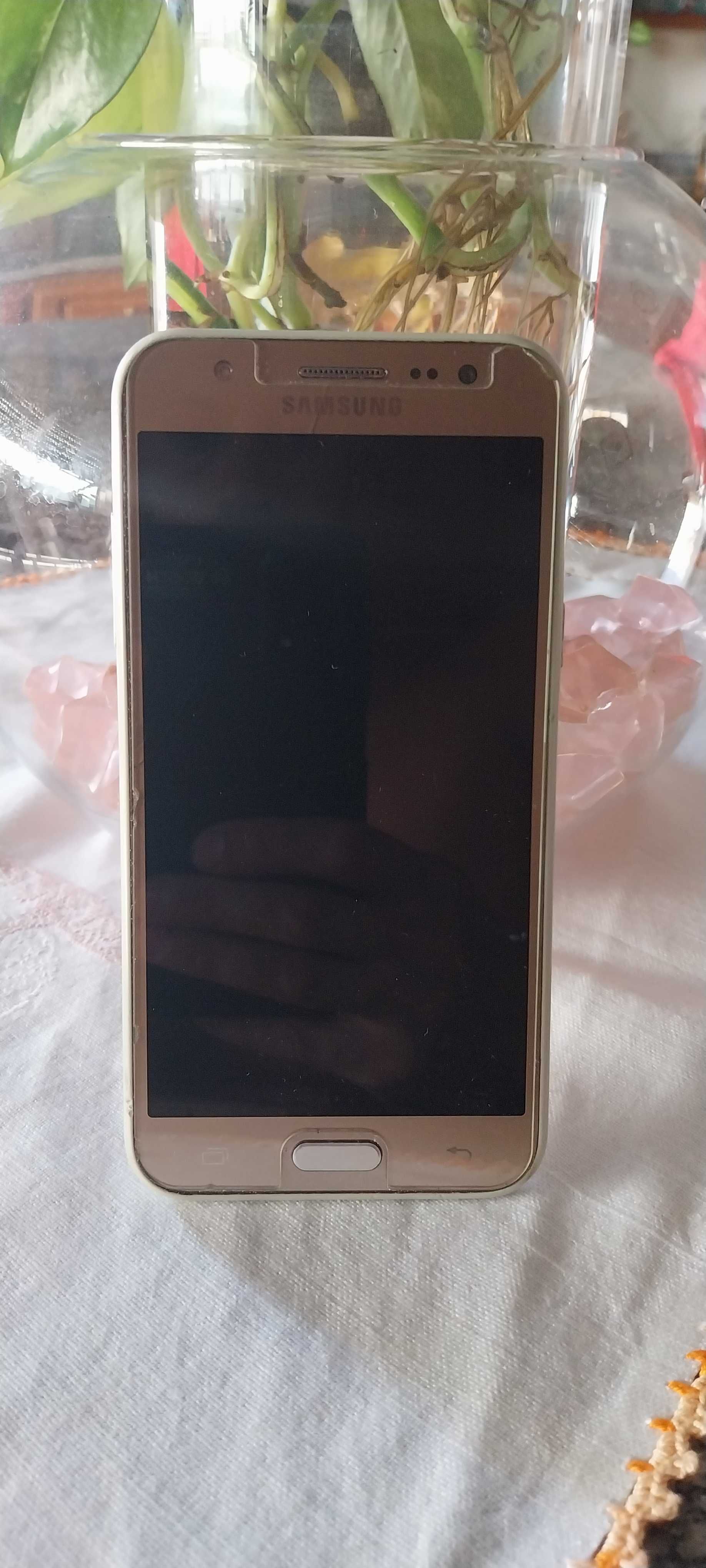 Samsung Galaxy J5 (2016)
SM-J510FN/DS Dual Sim gold