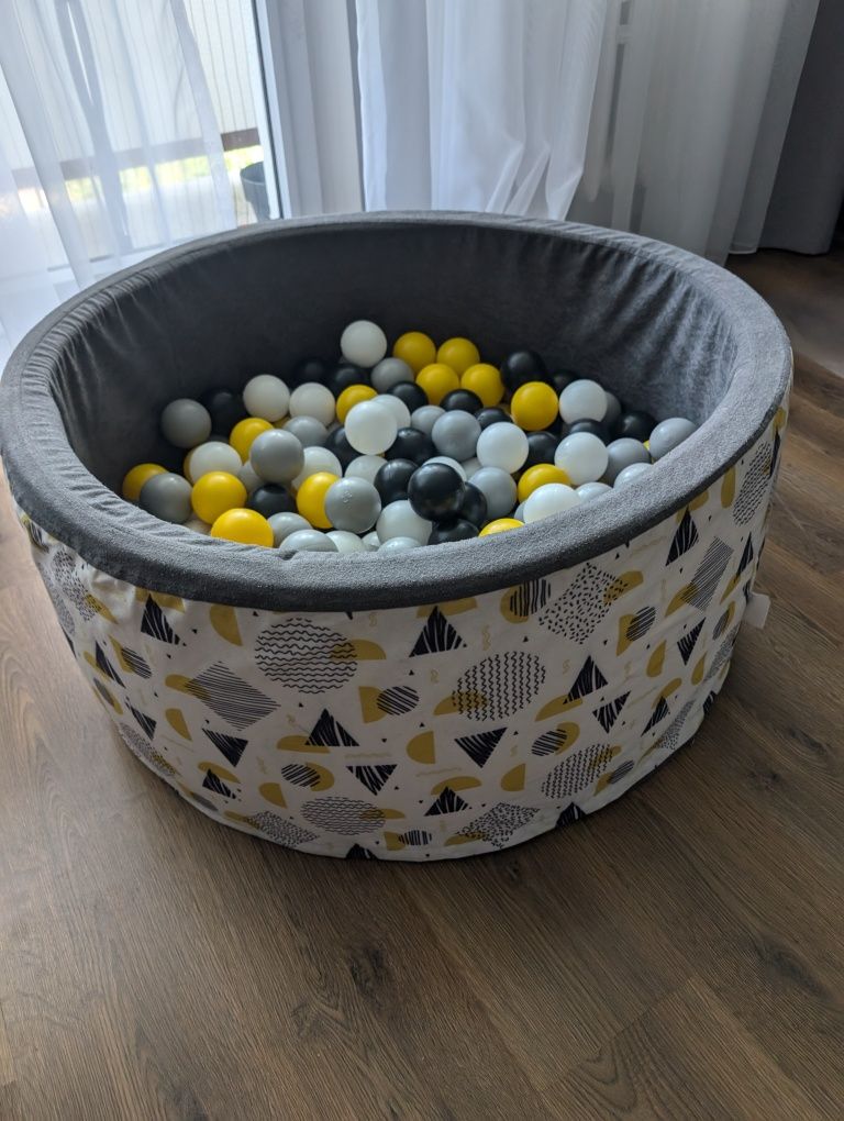Basen z kulkami 350szt