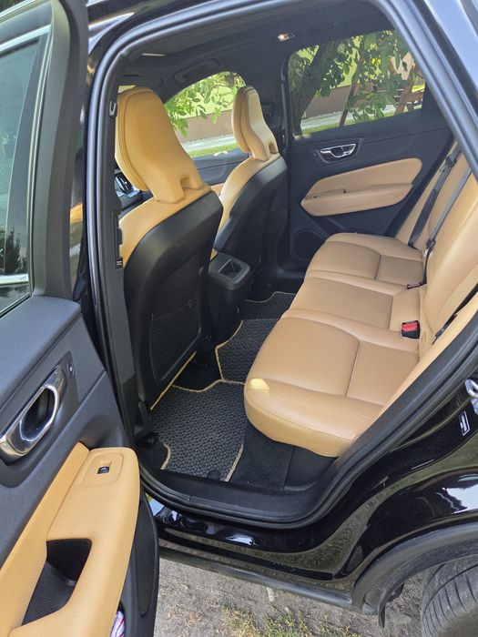 Volvo XC 60 T5 Momentum LPG