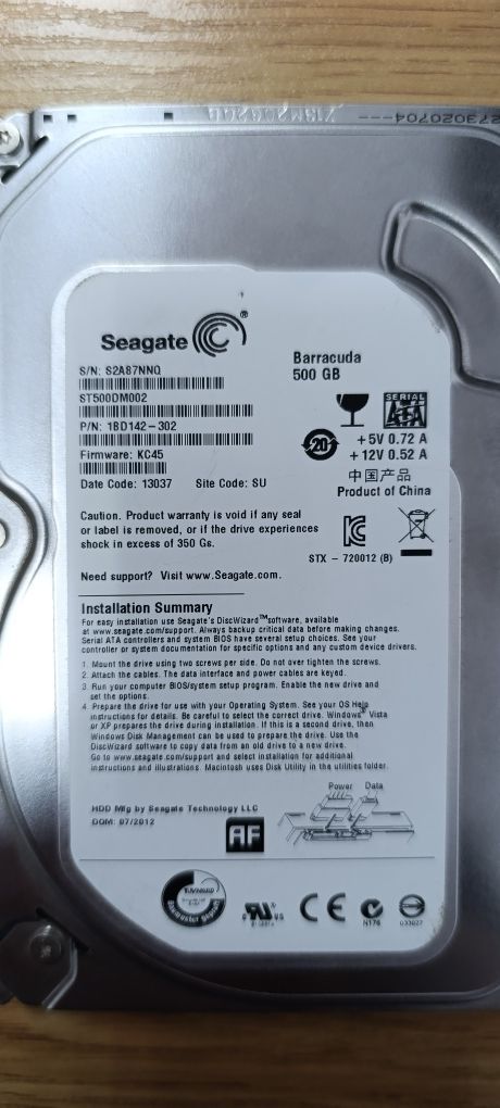 Жесткий диск Seagate Desktop HDD 500GB 7200 ST500DM002 3.5 SATA III