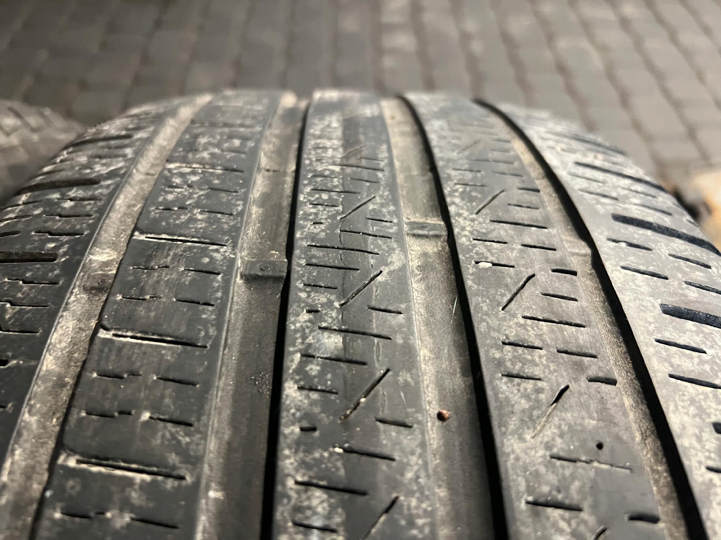 Opony Pirelli Cinturato P7 - 245/45/19