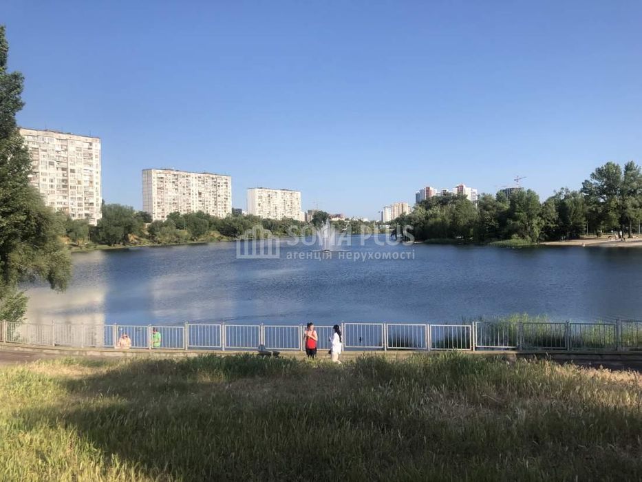 Срочно! 3к, Березняковская 30, недорого