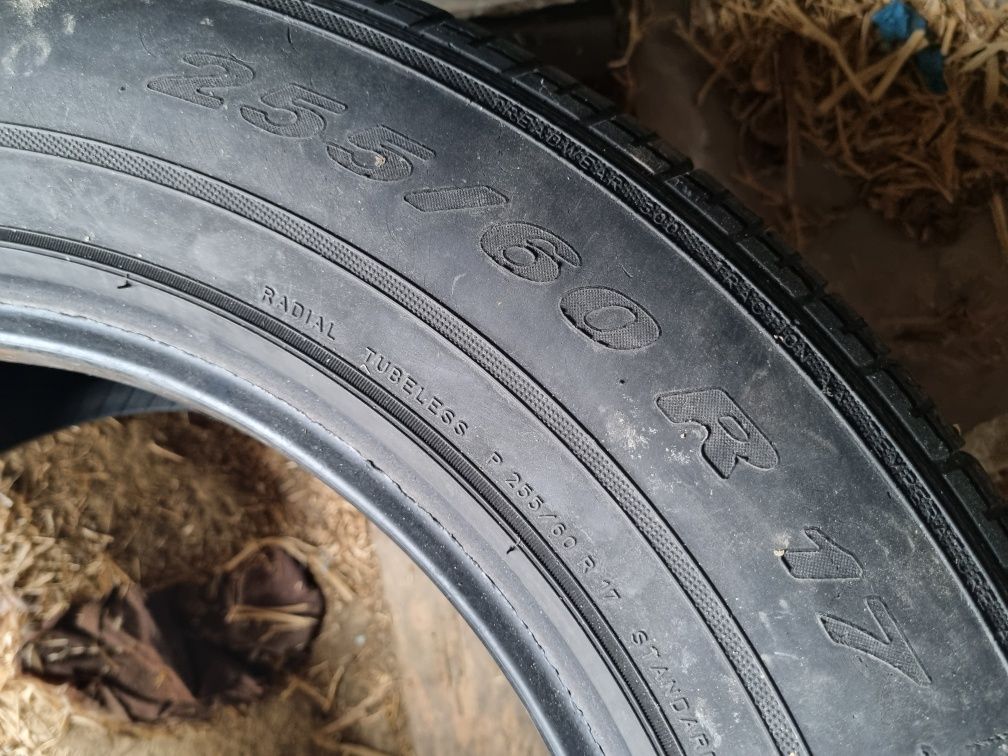 Шини Pirelli 255/60 R17