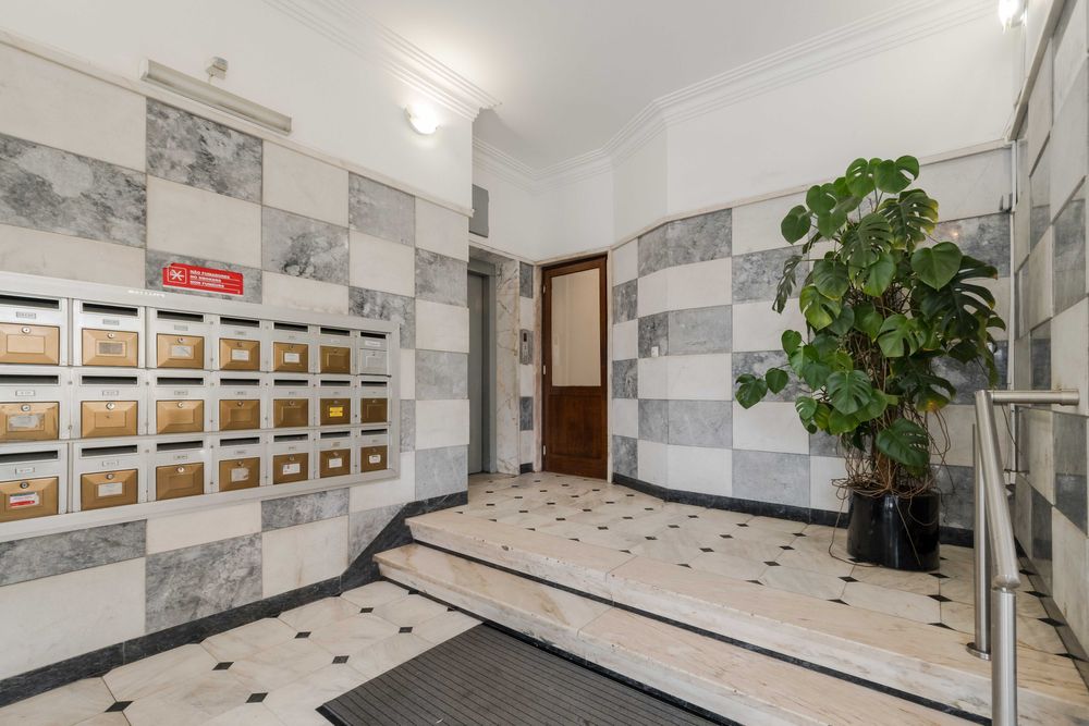 Quarto Arrendar, Despesas incl, Aceita animais pequenos, Lumiar-LISBOA