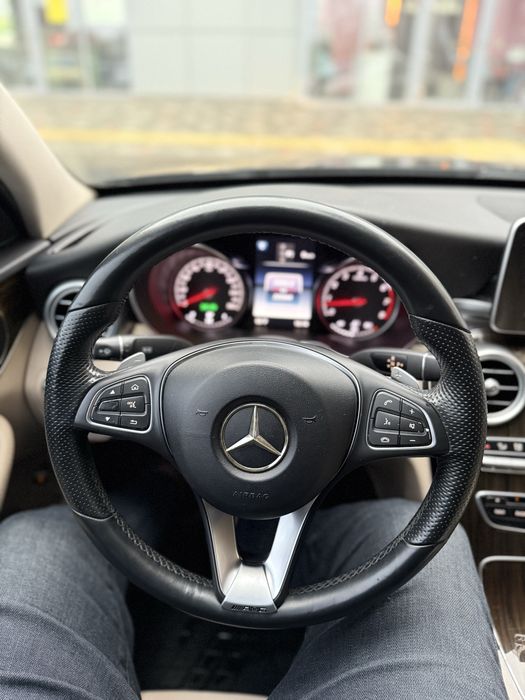 Продам Mercedes-Benz C300 2.0 бенз Не бита и не крашена! Собственник!