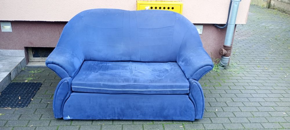 Kanapy rozkładane dwuosobowe dwie sztuki