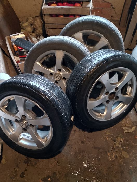 Продам ауді80 б3