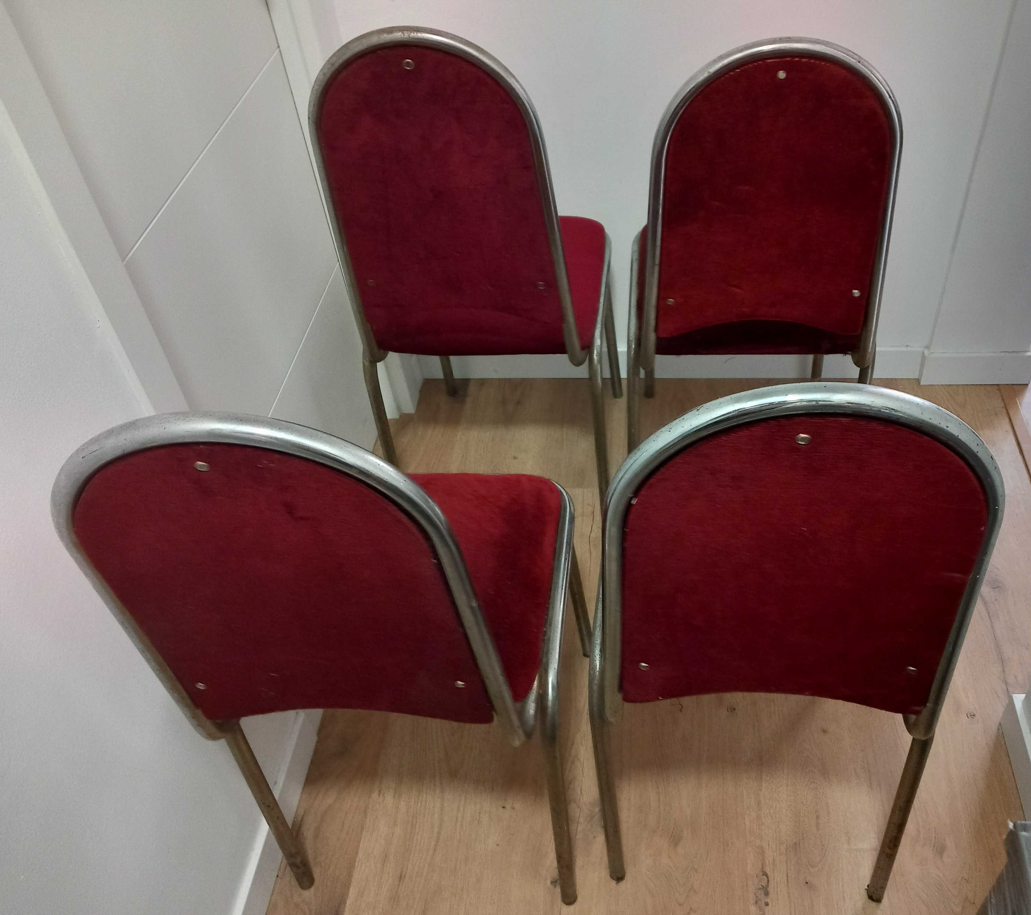 Conjunto sala de jantar - mesa e 4 cadeiras