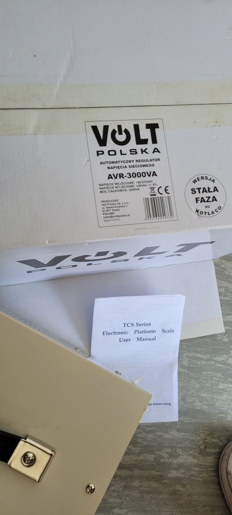 Stabilizator napięcia Volt  AVR-3000VA