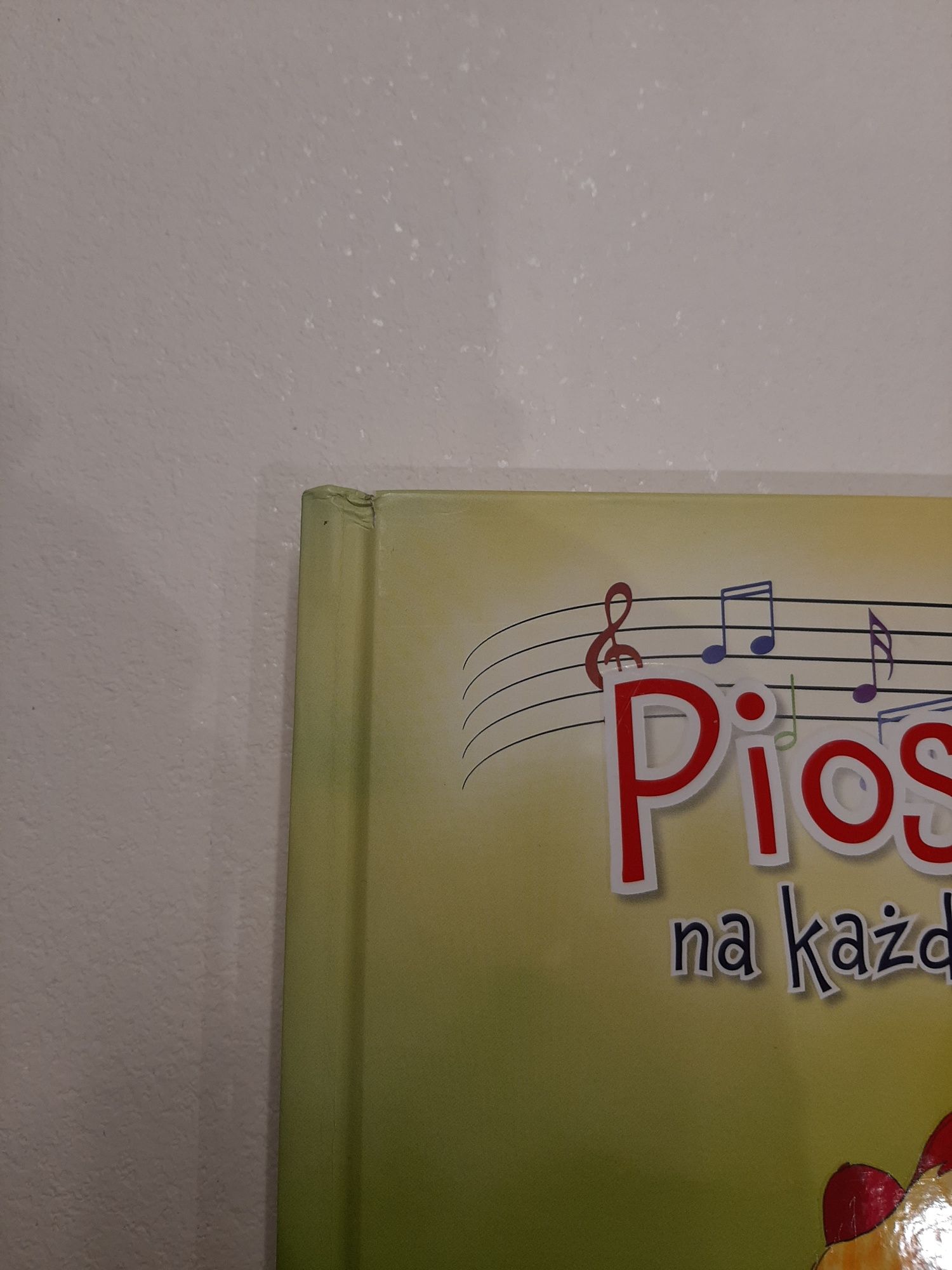 Książka z płytą Piosenki na każdą okazję