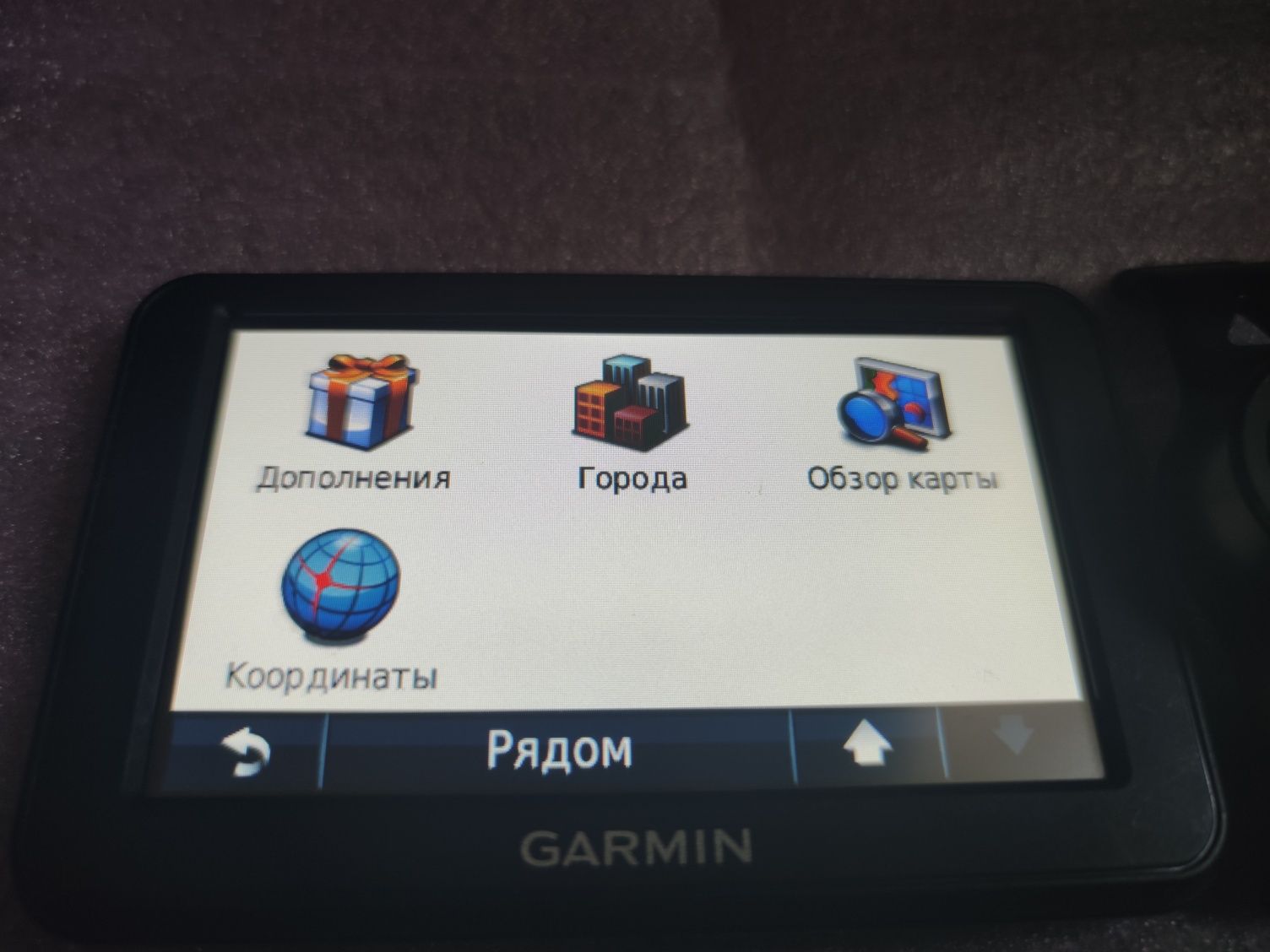 Навигатор Garmin Nuvi 40 Навлюкс