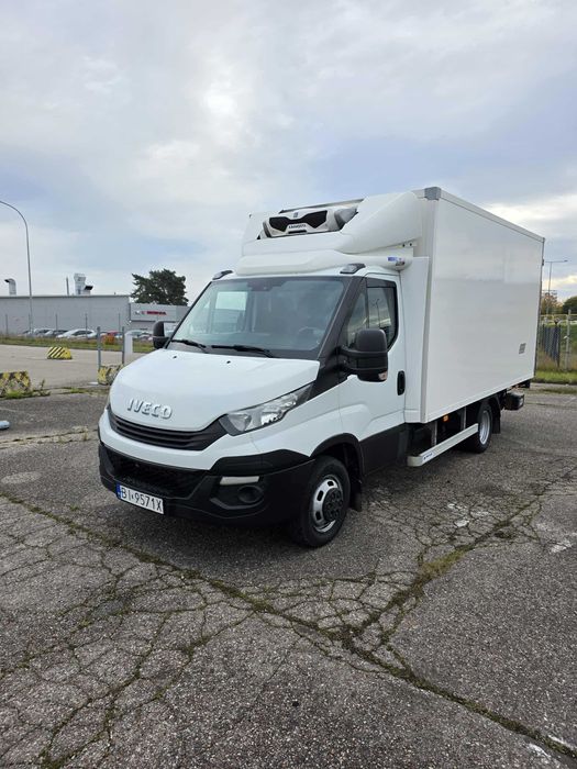 Iveco DAILY 35C15 2017 chłodnia winda jeden właściciel