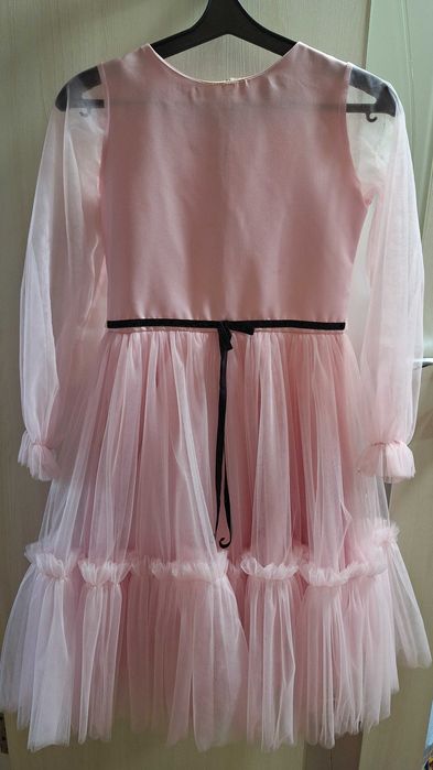 Святкова сукня для дівчинки 146 зріст