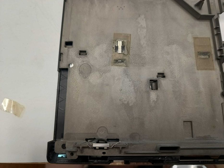 Górna obudowa(Palmrest) z toutchpadem i gniazdem zasilania.Lenovo T430