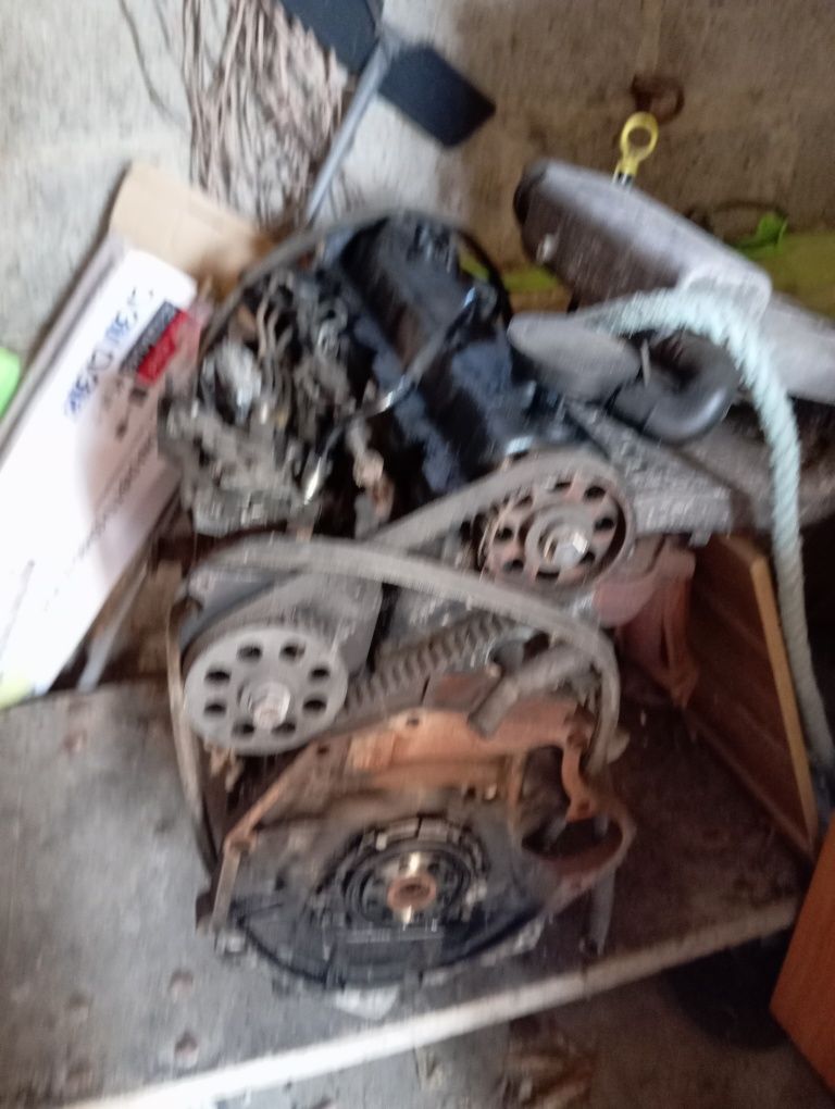 Silnik t4 2.4l diesel