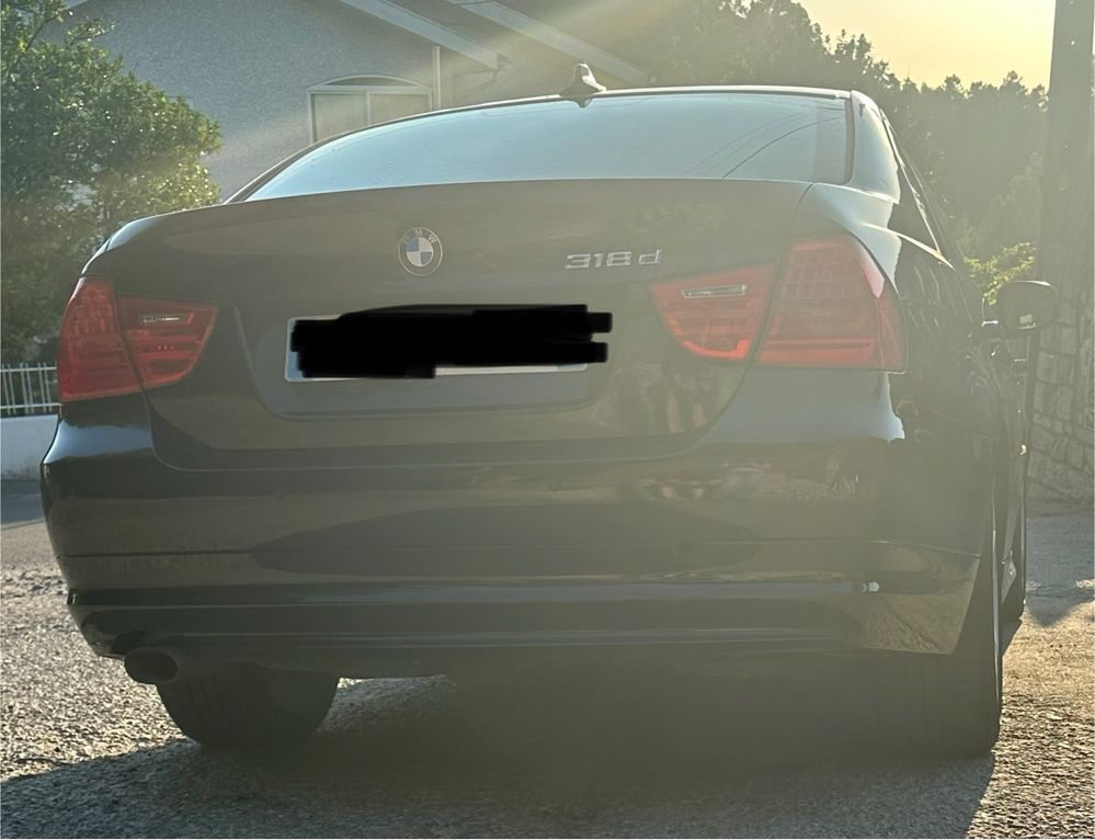 Bmw 318d - 2011