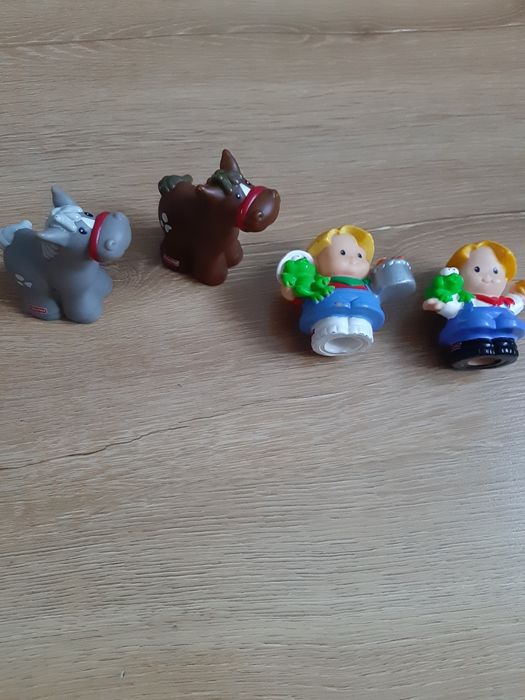 Zestaw figurki Fisher Price koniki