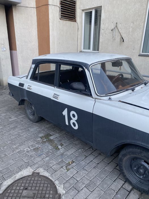 Москвич АЗЛК 2140