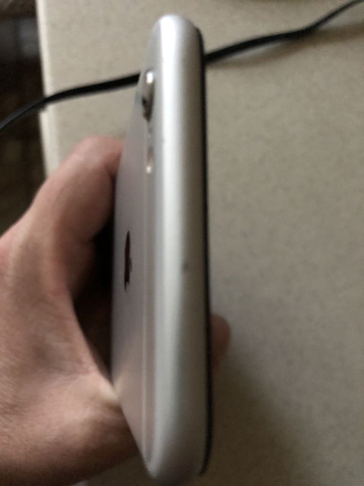 Iphone 6 під ремонт та на запчастини акб 92