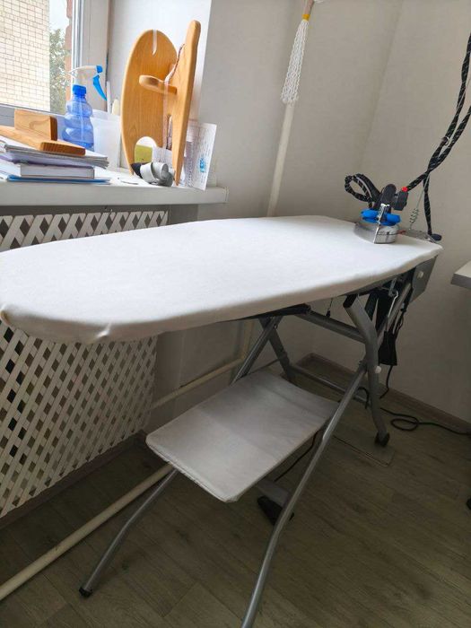 Прасувальна дошка з парогенератором 3,5 л Silter