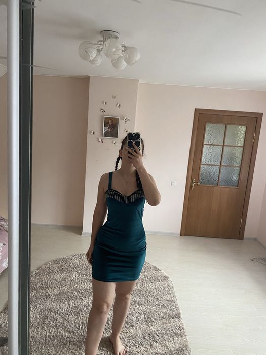 Продам сукню нову не одягала жодного разу