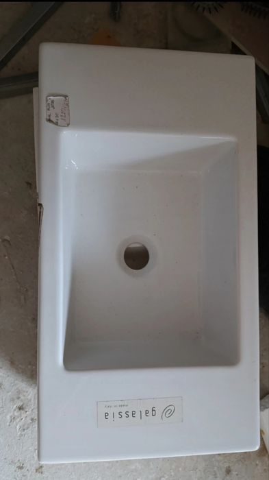 Nowa umywalka galassia włoska produkcja 55x30