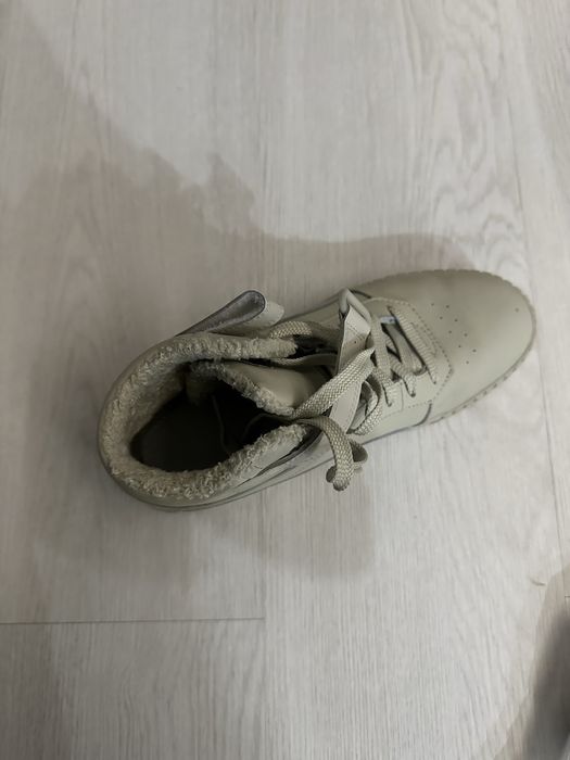 Продам кросівки PUMA