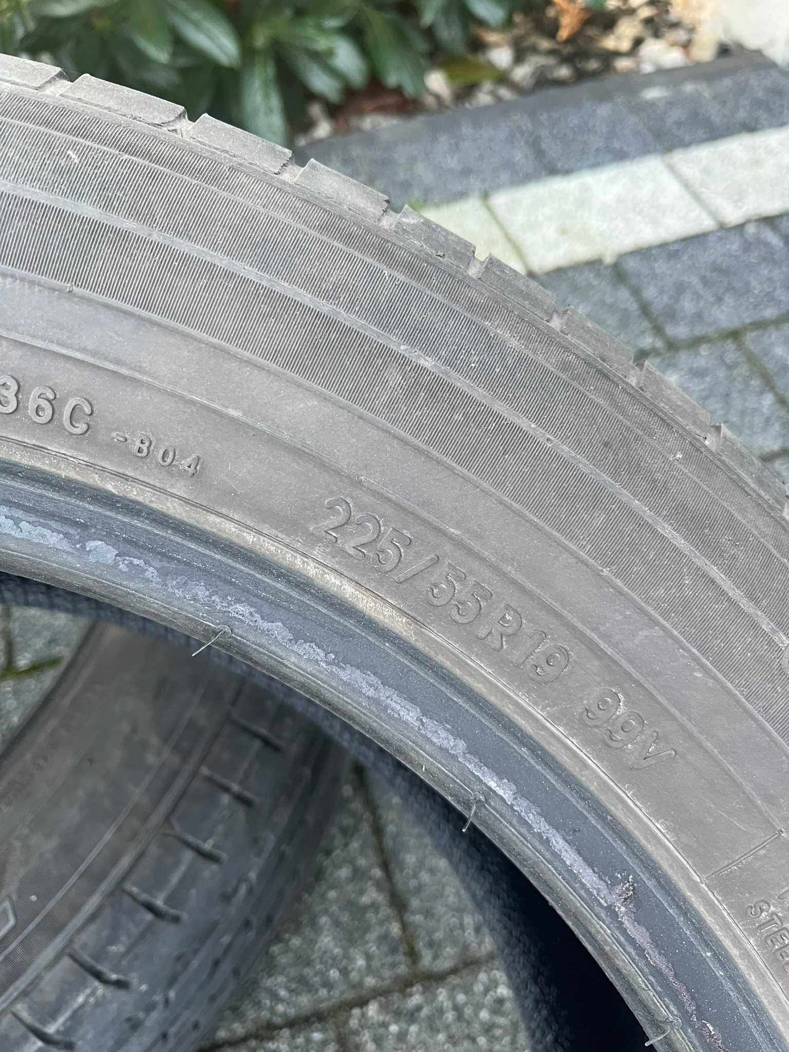 Opony 225/55 R19