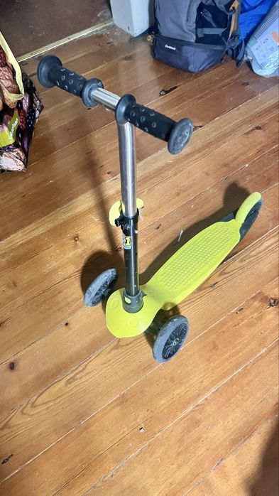 Vendo duas trotinetes