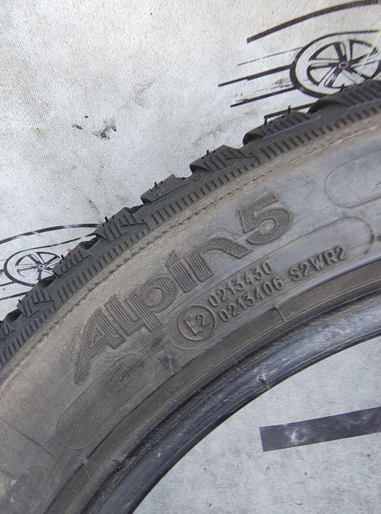 205/50r17 93V Michelin Alpin 5
