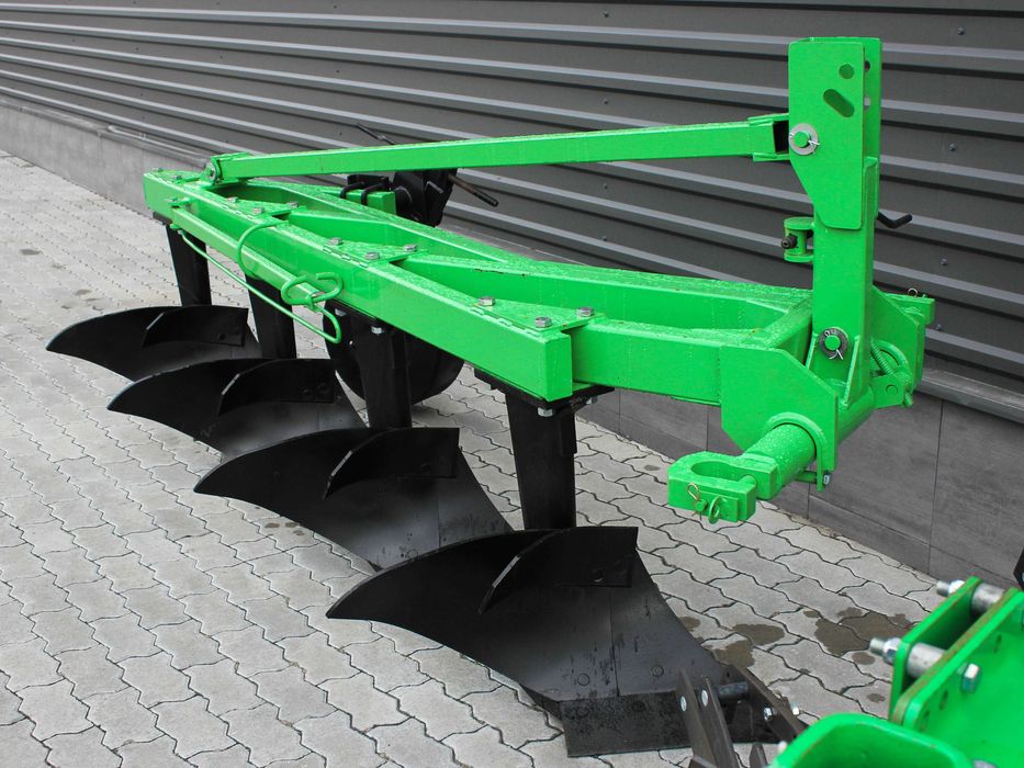 КУПУЮТЬ ВСІ! - ПЛУГ навісний, 2 - 4 корпусний! Бомет - Посилена Рама!