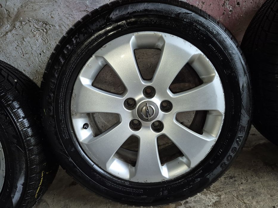 Koła Opel Insignia 5x120 alufelgi nowe opony zimowe 225/55/17