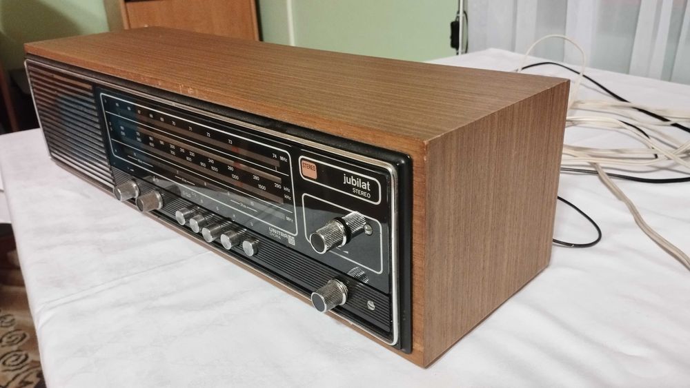 Radio Unitra Diora Jubilat Stereo DST-401