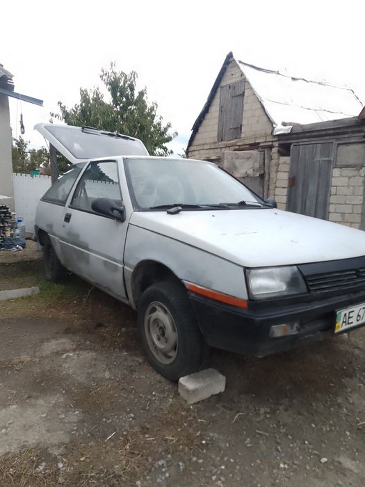 Продам Митсубиси кольт