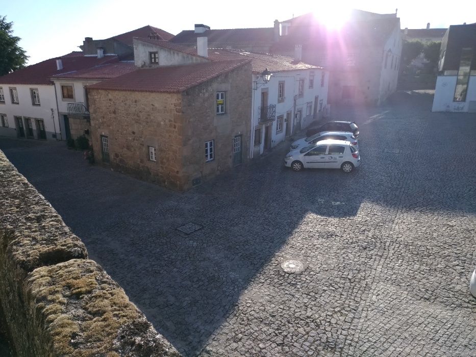 Casa no centro histórico da vila de Almeida