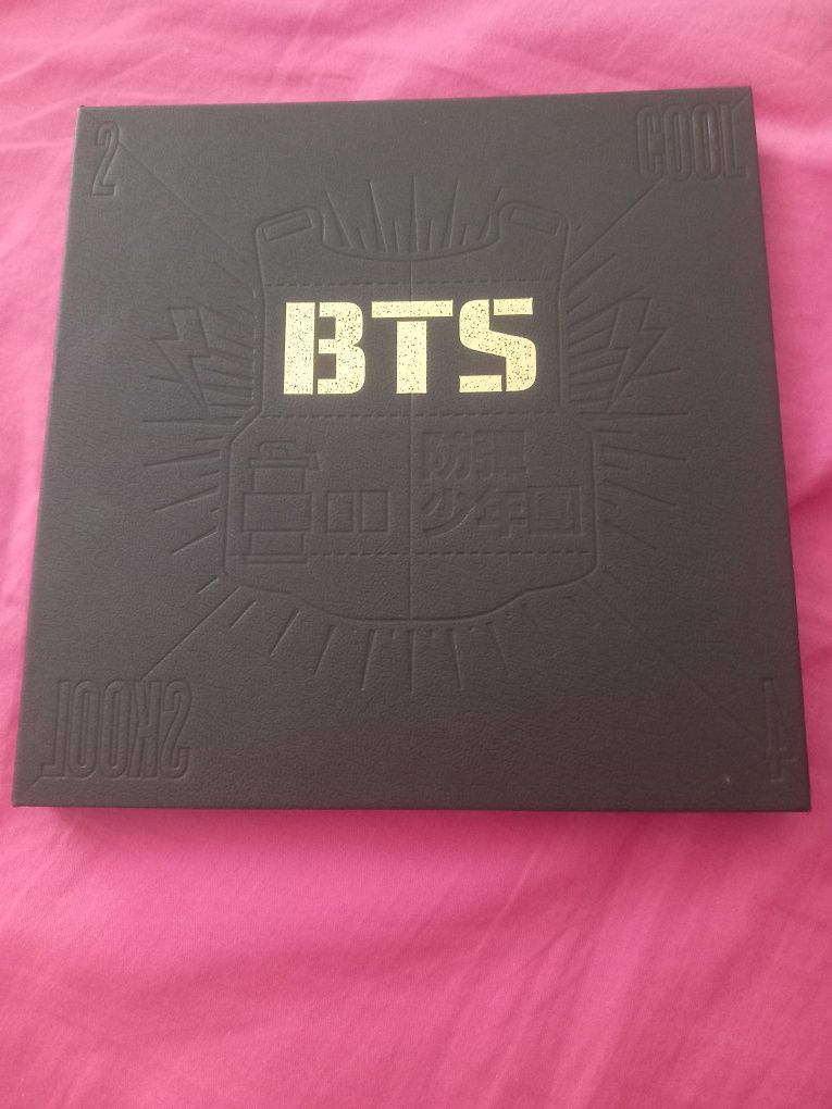 Álbum 2 cool 4 skool do BTS