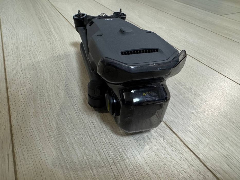 В наявності Mavic 3t комплект