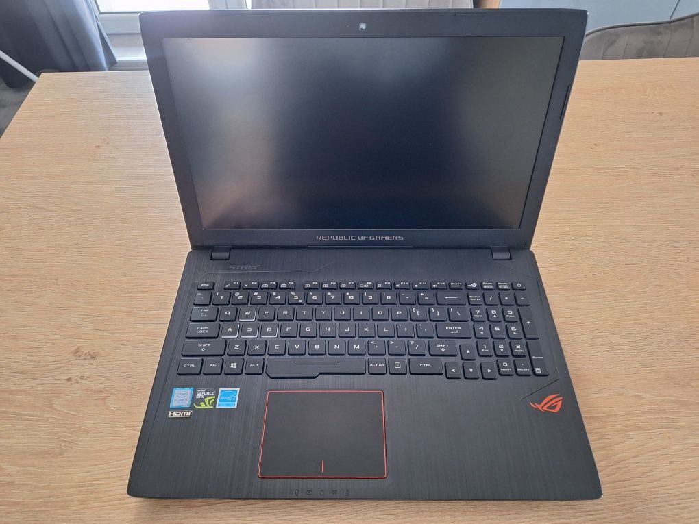 Laptop gamingowy ASUS ROG Strix GL553VD