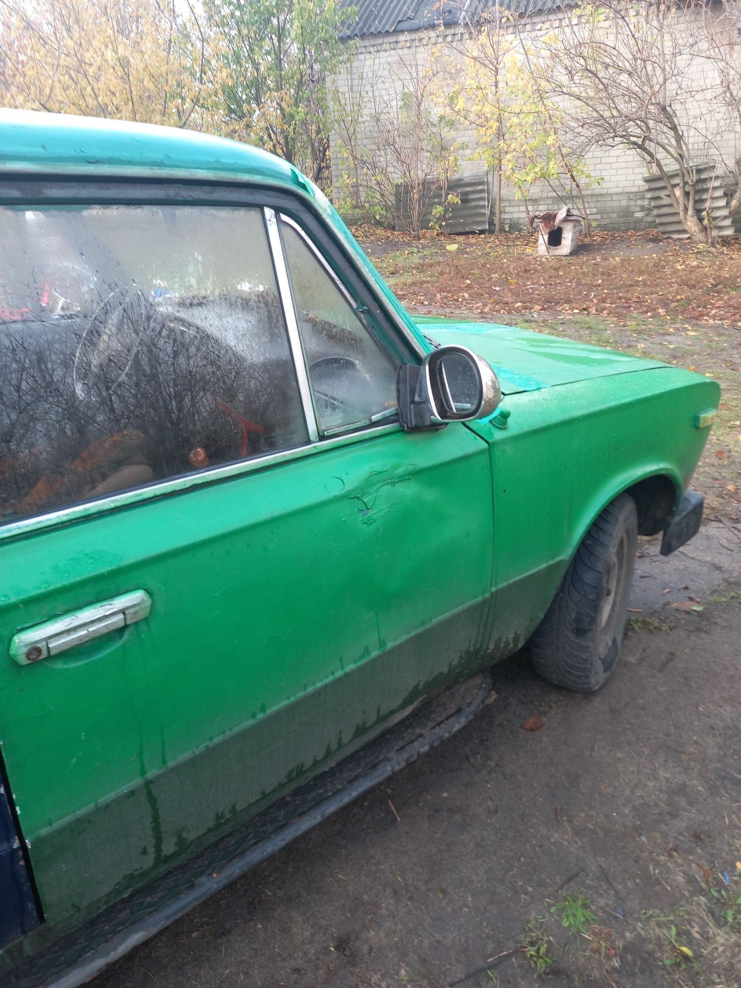 Автомобиль Ваз 2103