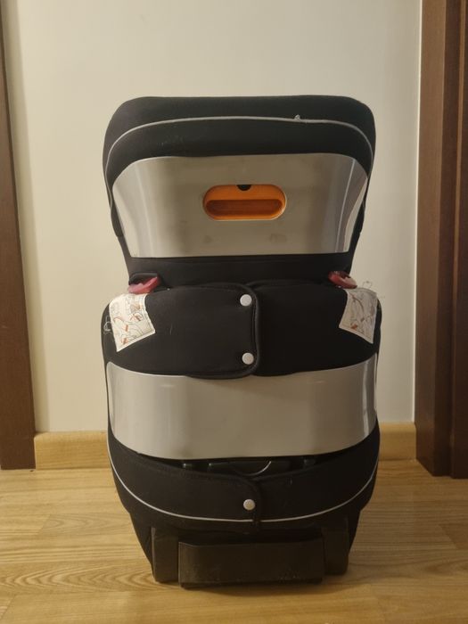 Fotelik dziecięcy samochodowy