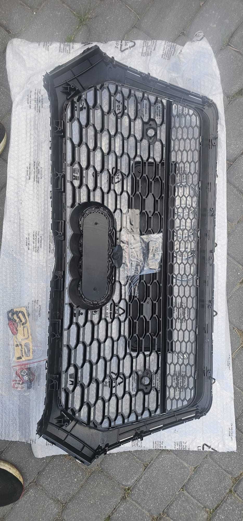 Atrapa Grill AUDI Q5 RS SQ5 NOWA