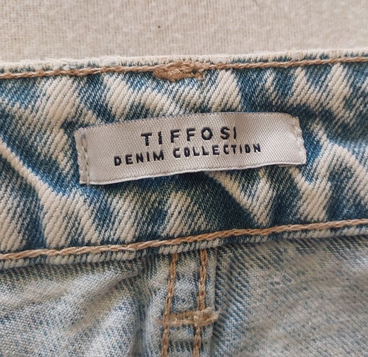 Calças Ganga Mom Fit Tiffosi, T38