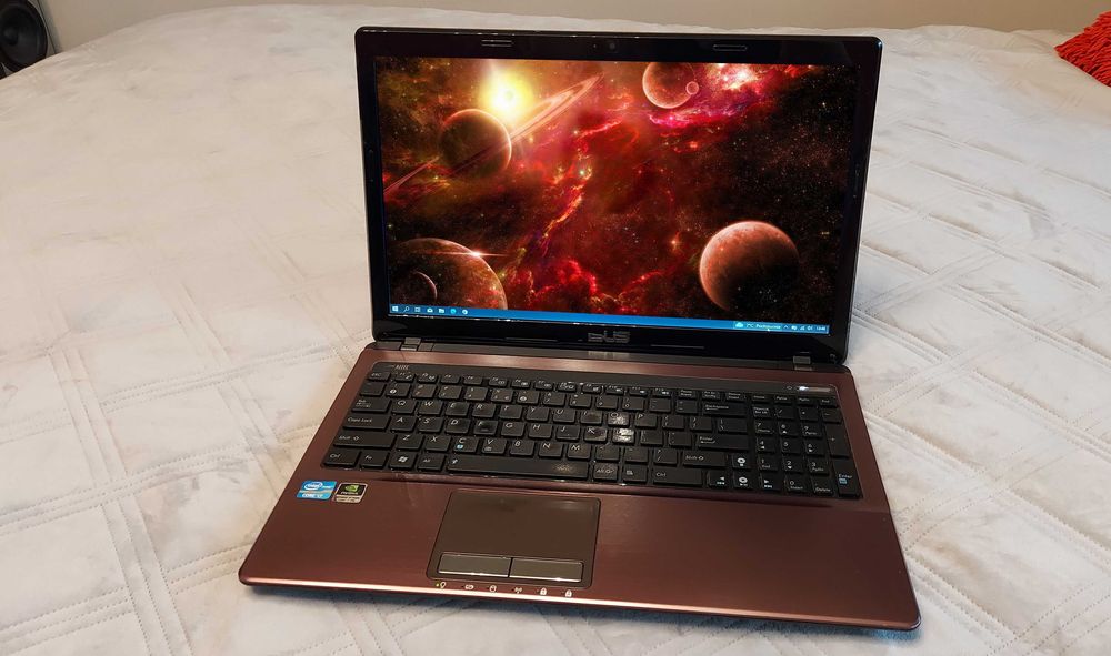 Laptop Asus 17 cali 8GB Intel-i7 SSD256GB+320GB Office Gry