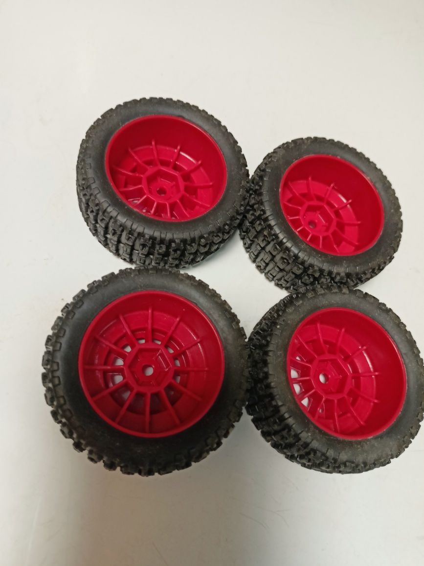 Koła RC arrma grom 1:18