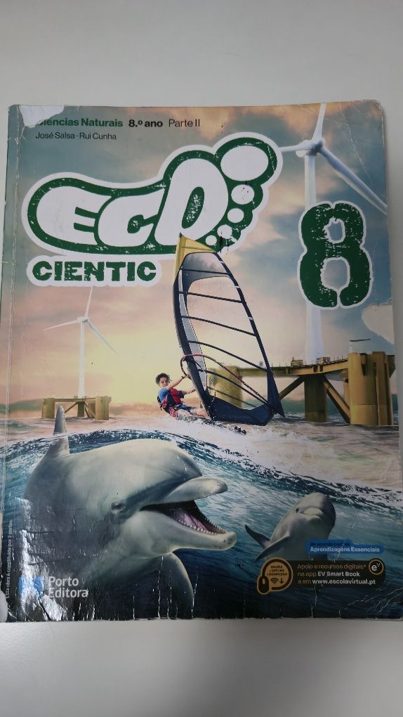 Manuais Escolares 8º Ano (16 livros) - NEGOCIÁVEL